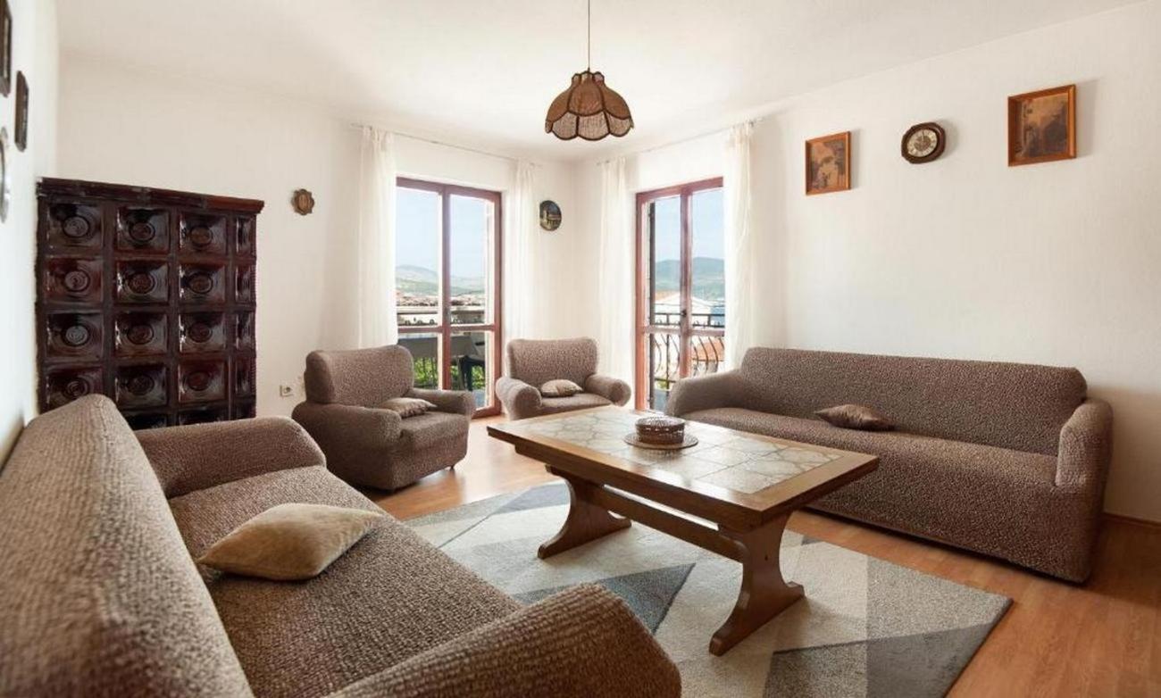 Apartments By The Sea Arbanija, Ciovo - 17332 Трогір Екстер'єр фото